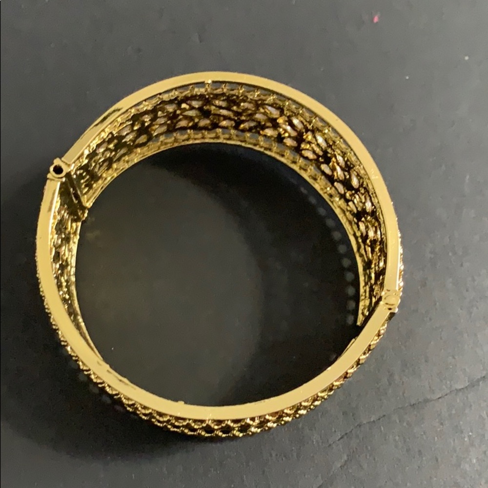 bracelet - Picture 2 of 4